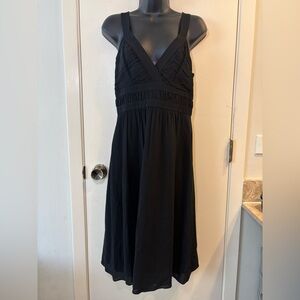 NWT Theory Liv Charm Women's Dress Sz 6 Black Viscose